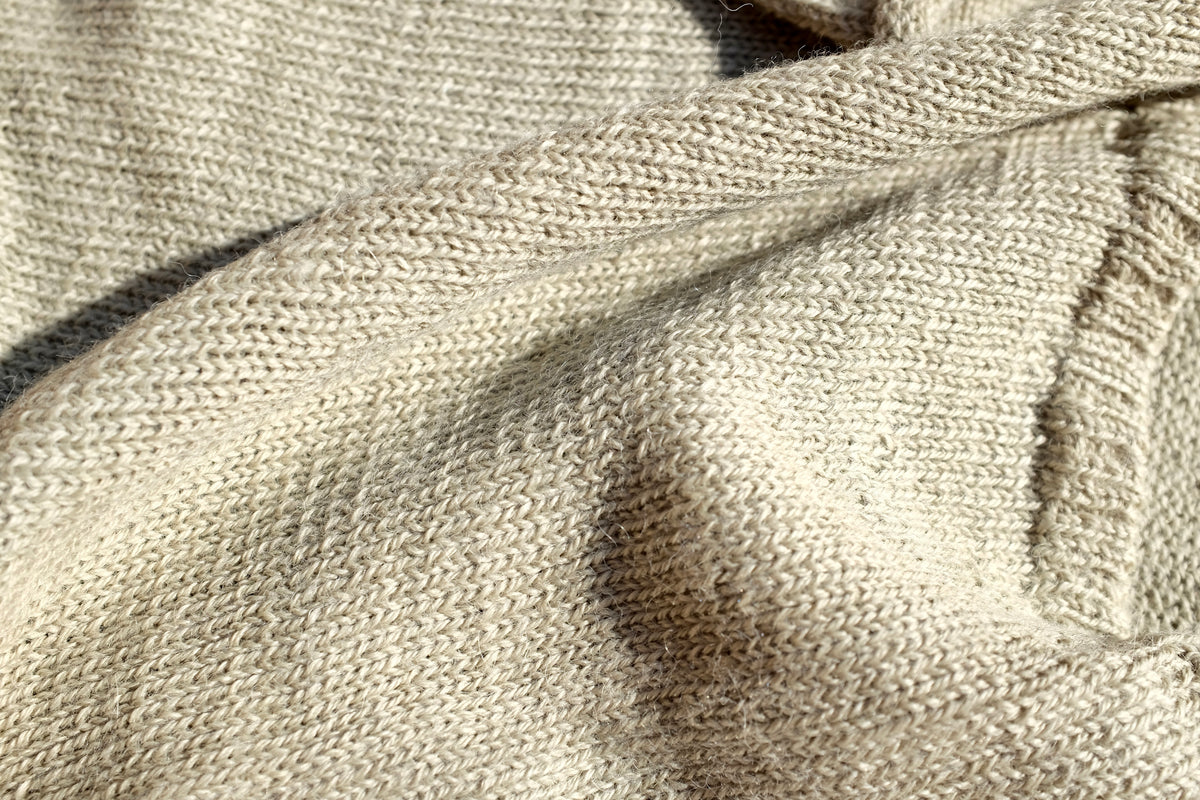 502/ Alpaca Henley / Lichen